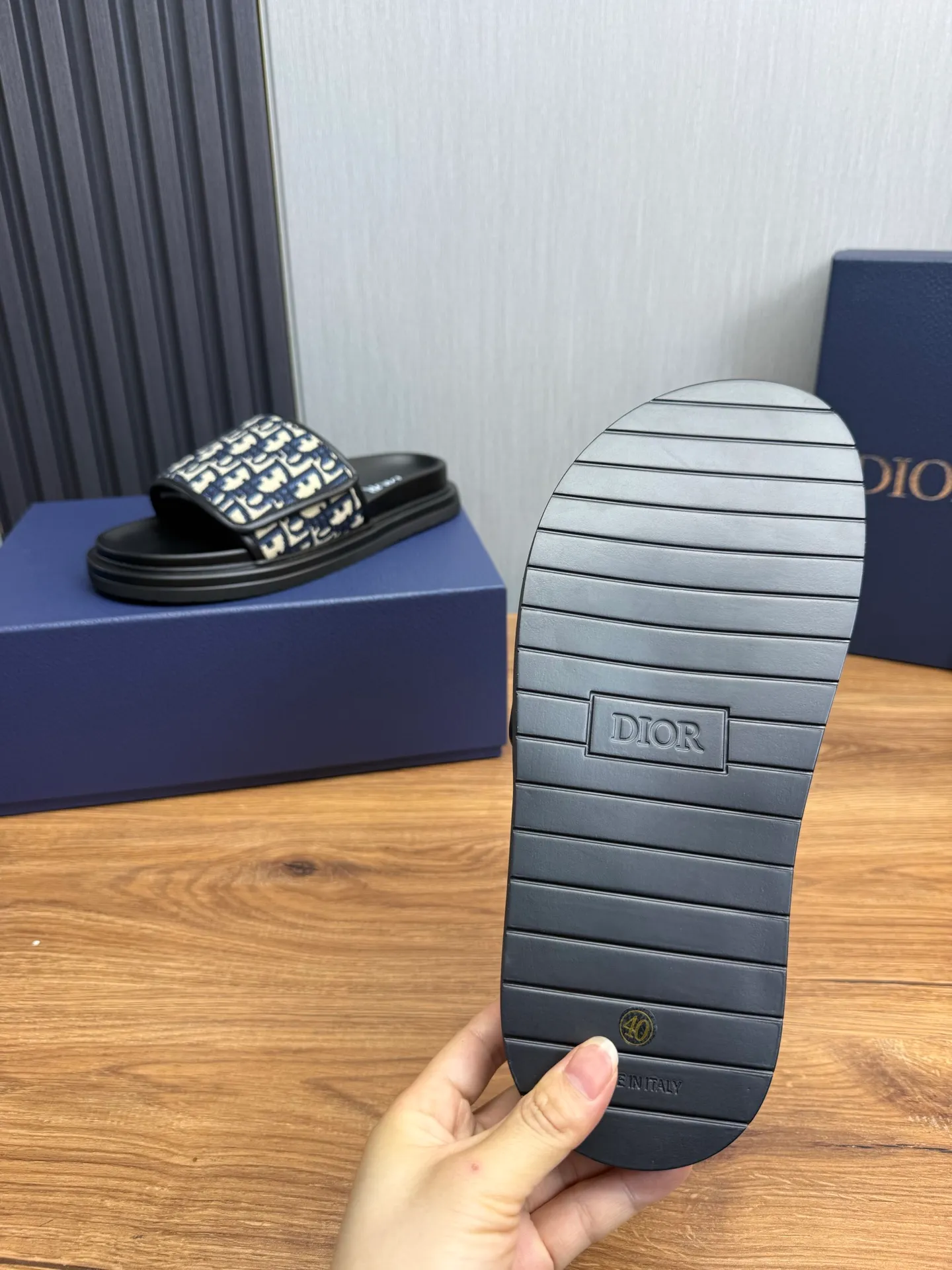 Men's shoes 💰280💰 Dior. Men's slippers 🩴Official website 1:1 production 38-45 yards 45 46 🉑️Customized original material shipped✅